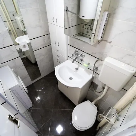 Apartman Sumice Belgrado Esterno foto
